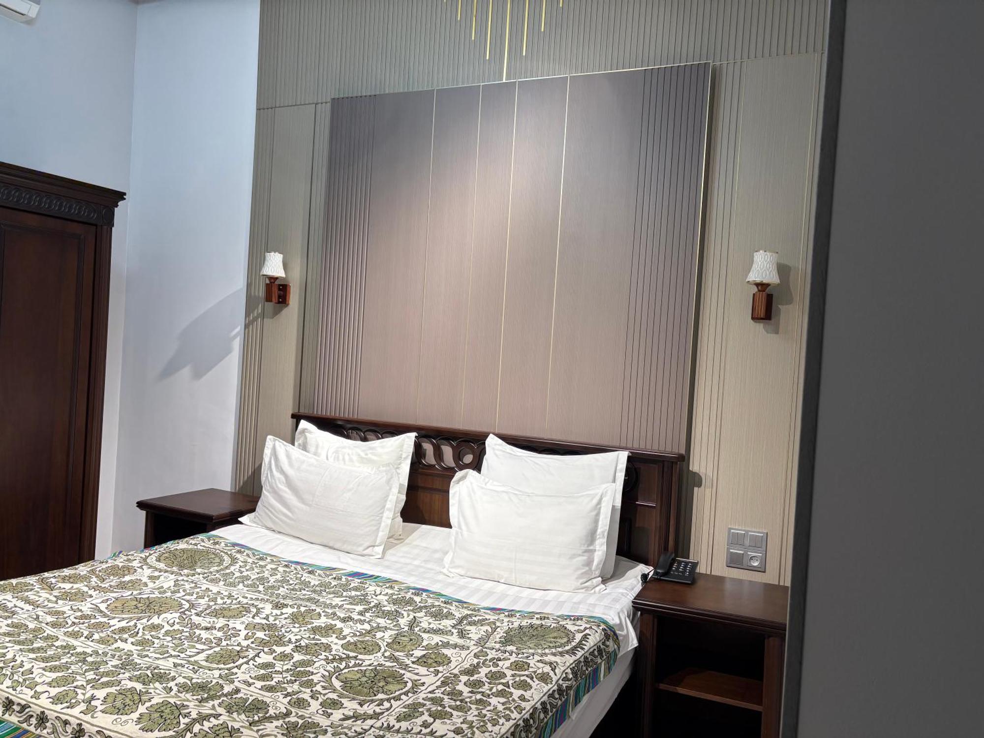 Boulevard Palace Hotel Samarkand Buitenkant foto