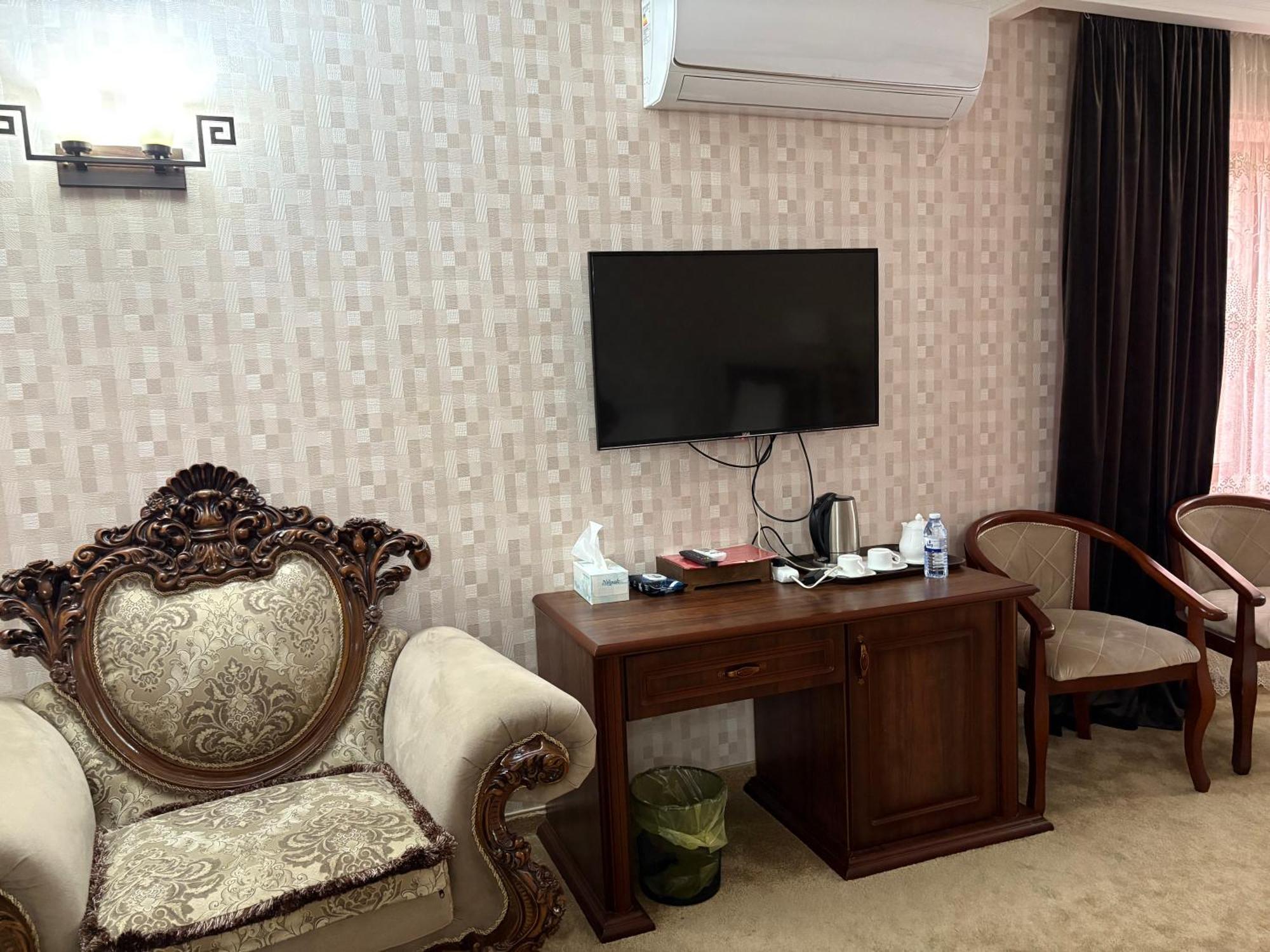 Boulevard Palace Hotel Samarkand Buitenkant foto
